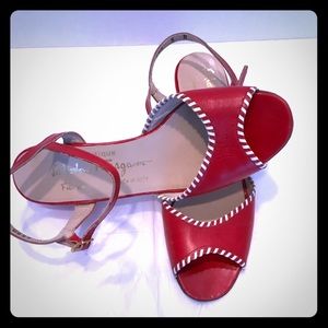 👠 SALVATORE FERRAGAMO SIZE 5 SHOES 👠